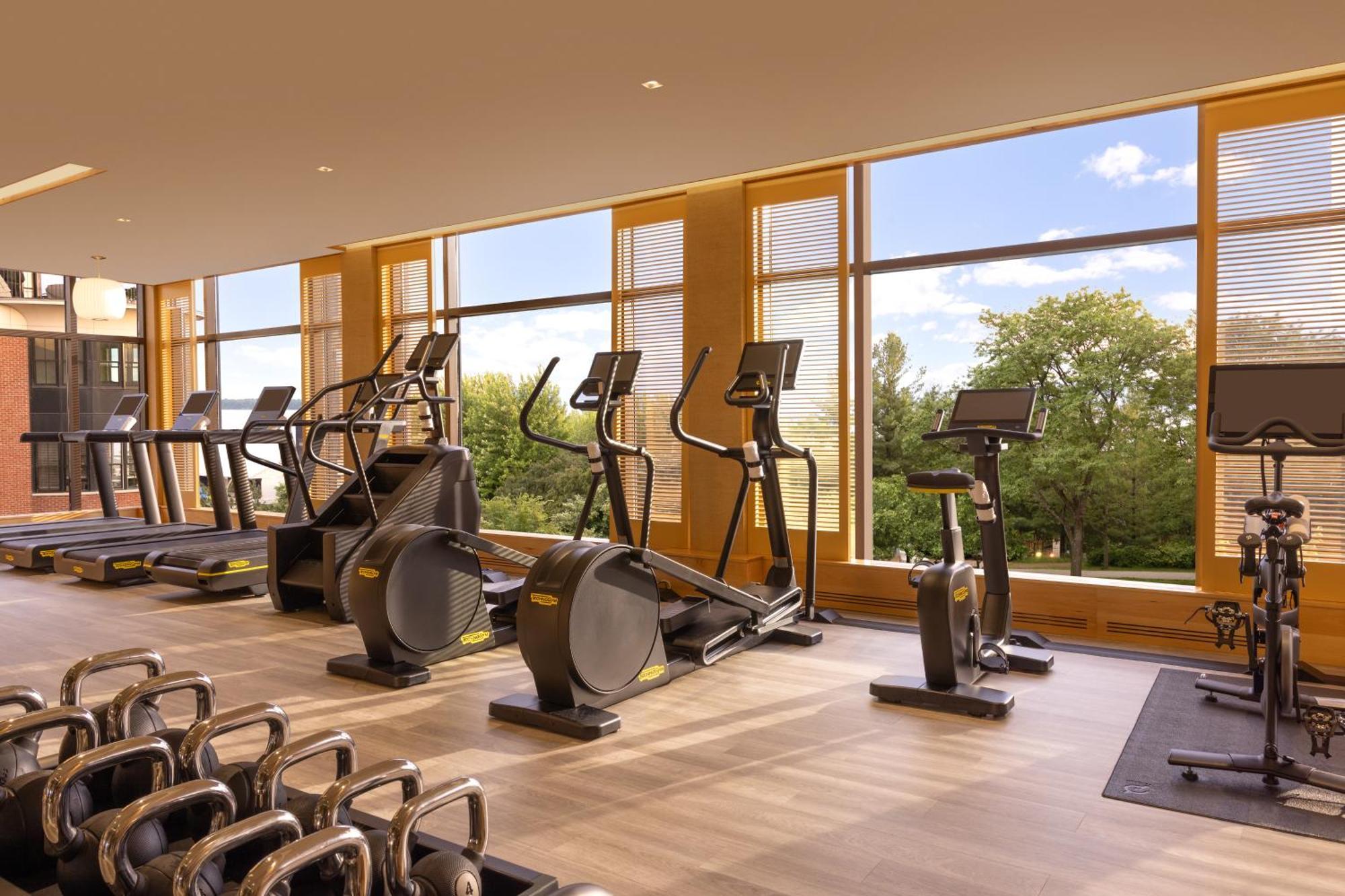 Hotel Champlain Burlington, Curio Collection By Hilton Bagian luar foto