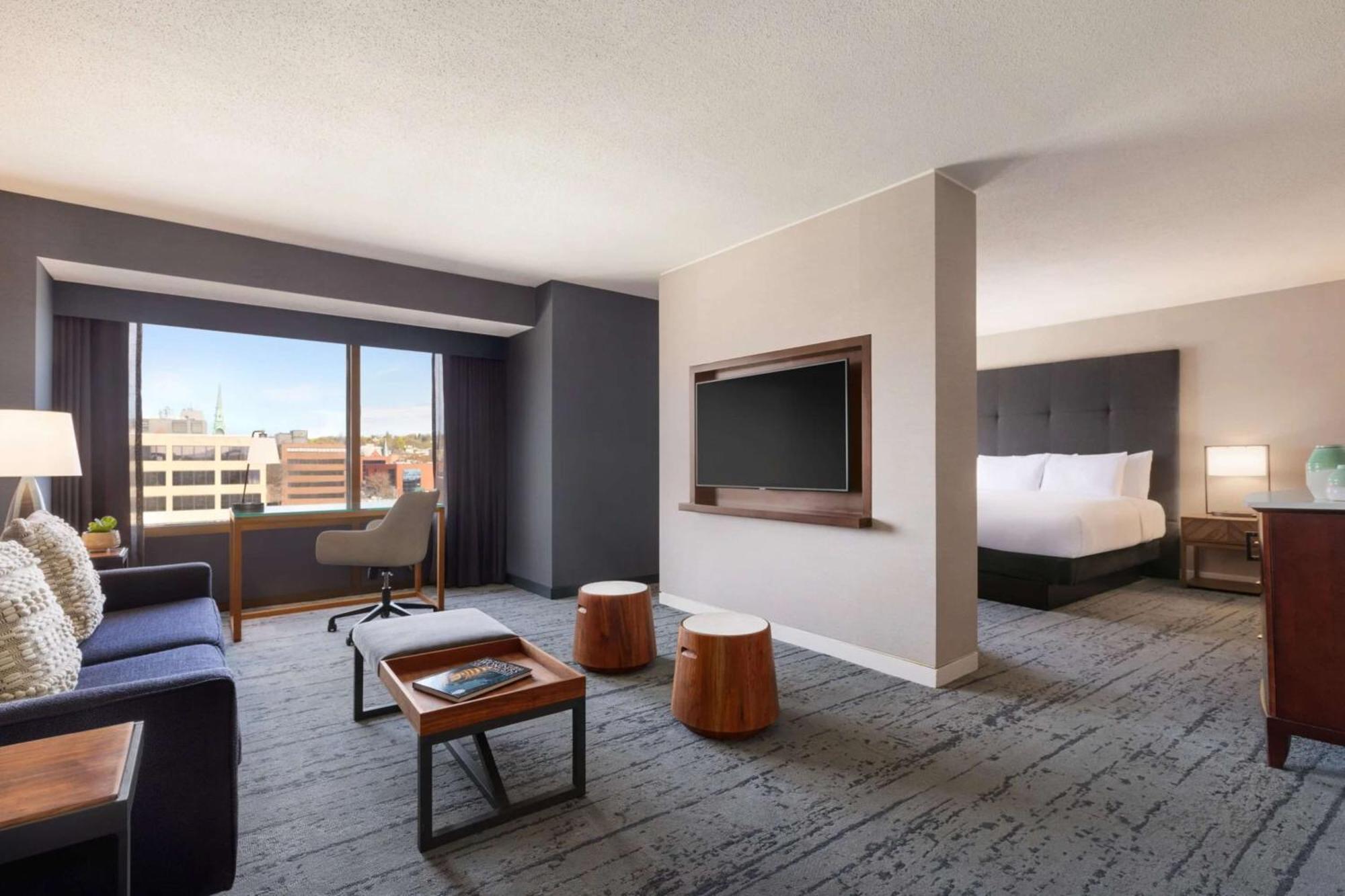 Hotel Champlain Burlington, Curio Collection By Hilton Bagian luar foto